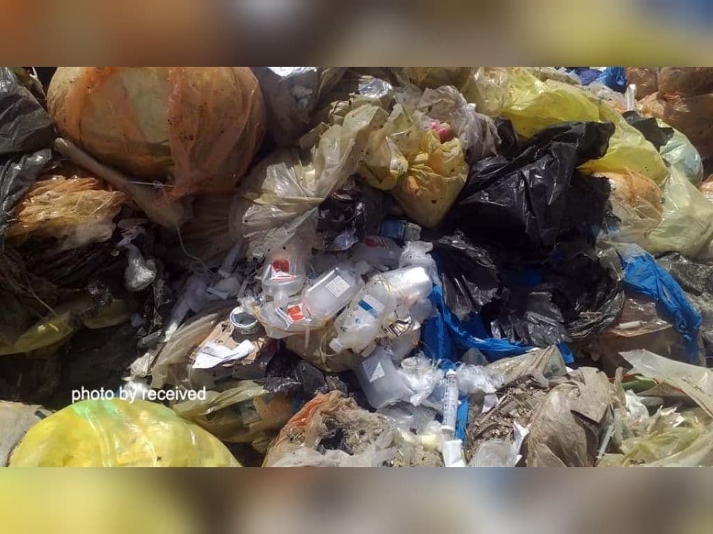 فقدان مدیریت کارآمد؛ عدم ساماندهی زباله‌های خطرناک بیمارستانی در شهرستان  ایذه - خبرگزاری هرانا